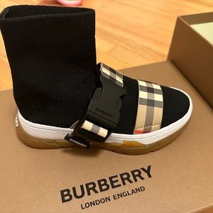 Burberry kids shoes brand new with box . Never worn.  size 27EU 9.5US